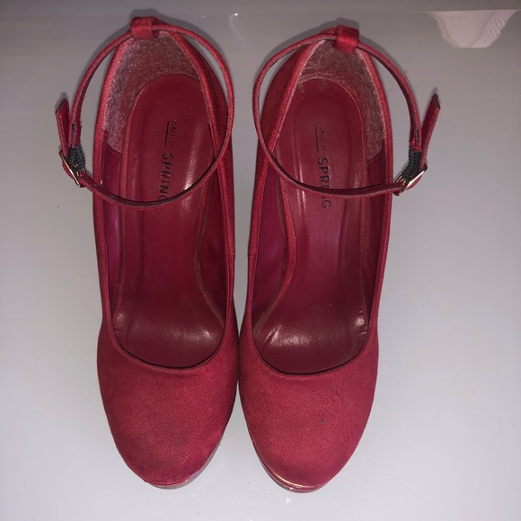 Call It Spring Wedge Heels - Picture 2 of 7